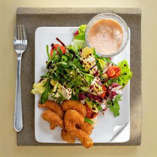 Insalata con gamberi