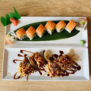 Sombrero Salmón Philadelphia Roll, 8 Piezas + Yakitori Pollo