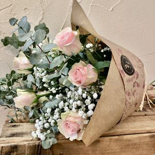 Ramo de 6 rosas ROSADAS