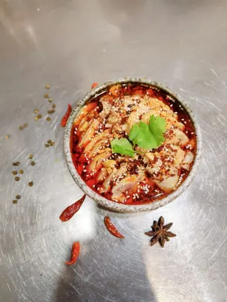 Cosce di pollo in salsa piccante