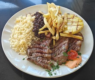 Picanha grelhada com ananás