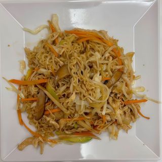 35. Fideos Rizados Con Pollo