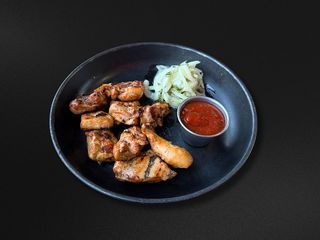 Шашлик з курячого стегна (250/50g)