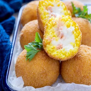 Arancinette al salmone (4 pezzi)