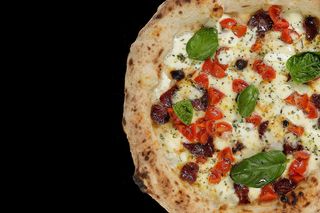 Margherita con patatine fritte