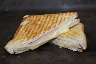 TOSTA MISTA - HAM & CHEESE TOAST