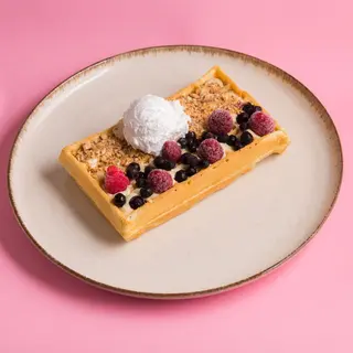 Berry Nice waffles
