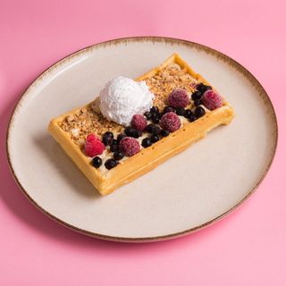 Berry Nice waffles