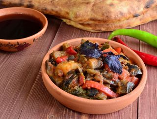 Аджапсандали (220 гр.)