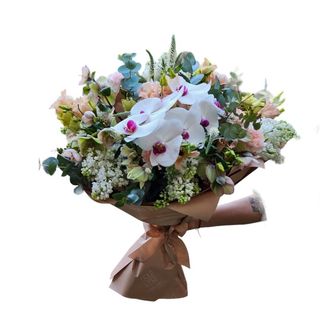 Elegancki bukiet ze storczykiem 