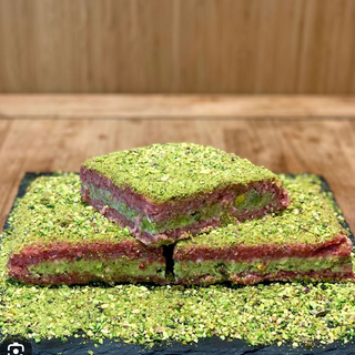 Tramenzino al pistacchio e Philadelphia 