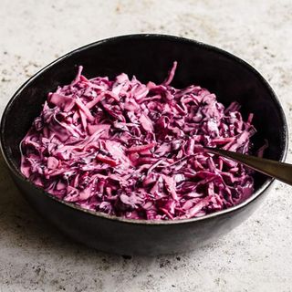 ვარდისფერი კომბოსტოს ქოლსლო