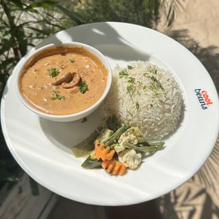 Swahili Chicken Curry With Rice