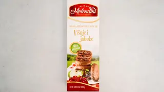 Keks sa vocnim punjenjem od visnje i jabuke
