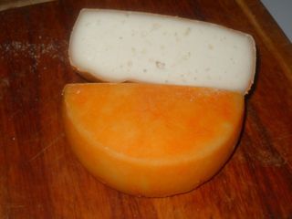 Queso Tramuntana Semi Grande Camaiot Lonchas (Aprox. 2.5 Kg.)