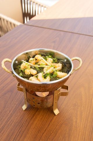 69 Gambas con Espinacas/Saag Prawns