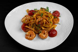 Tagliatelle cu creveti si zucchini