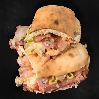 Vojvođanski indeks sendvič + coca cola 0.33 - akcija