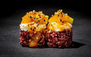 290. Black yasai roll