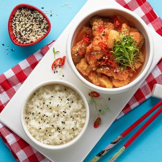 Рис з курочкою в кисло-солодкому соусі