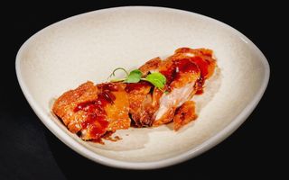 082 Anatra con salsa pechinese