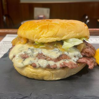Hamburguesa De Queso Azul