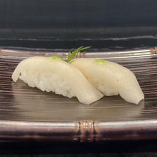 Nigiri Pez Mantequilla (2 Pzs.)