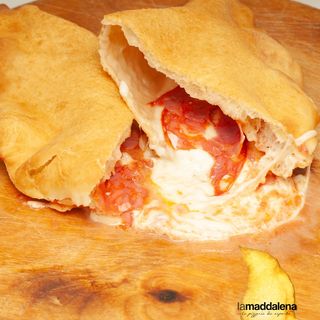 Panzerotto calabrese al forno