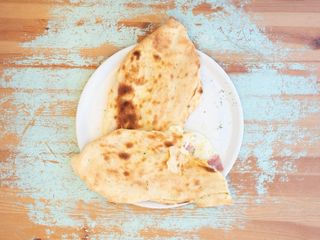 Pizza Calzone