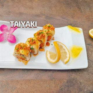 35 CARIFORNIA SALMAO COM QUEIJO BRASIADO