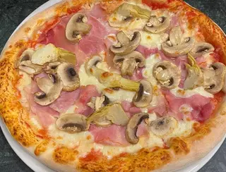 Cotto e funghi