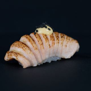 Nigiri Sake Grill (1 szt.)