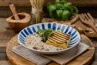 Tocăniță din amestec de ciuperci de pădure