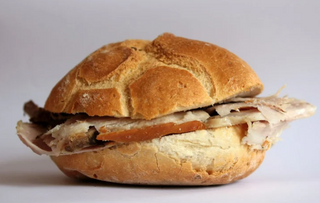 Panino con porchetta di Ariccia