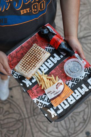 Combo Tacos Cordon Bleu avec Frite Boisson et Dessert