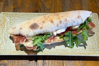 Panino crudo
