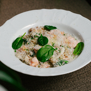 Зелена гречка з лососем та шимеджі(220г)