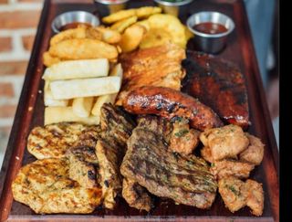 Parrillada mixta de carnes