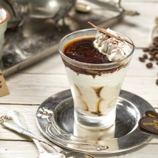 Inghetata la pahar Tiramisu