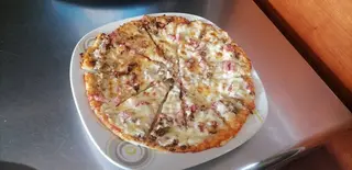 Pizza Calabrese