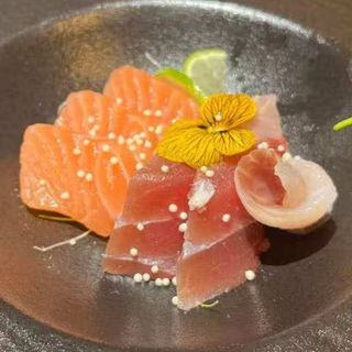 Sashimi Mixto