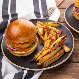 ჰამბურგერი + ფრი