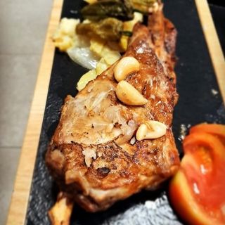 Pierna o Paletilla de Choto Lechal 