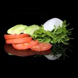 Салата капрезе с авокадо (400г)