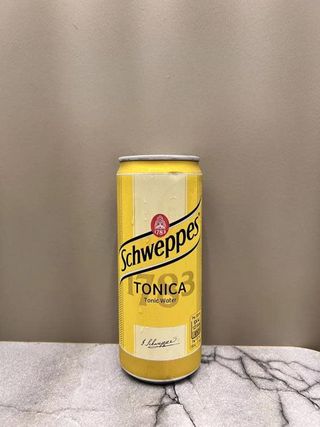 Schweppes tonica