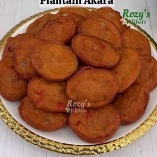 Hot sumptuous beans  akara 