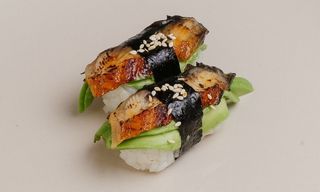 Nigiri węgorz awokado - 2 szt-