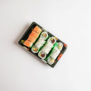 Menú sushi 1 (16 pzas.)