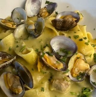Pappardelle ceci e vongole