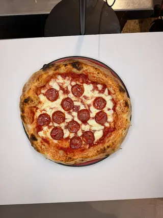 Pizze La Diavola (33 Cm.)